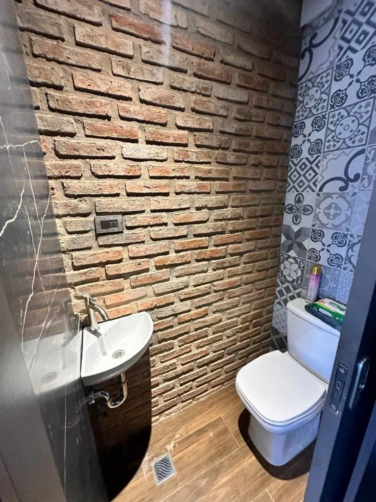 Furnished 17 m² office for rent in the Du Nord building, Av. Beni: foto 2 de 6