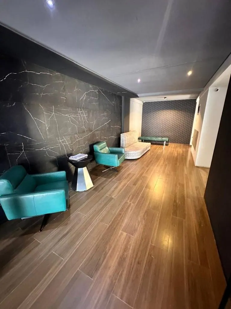 Furnished 17 m² office for rent in the Du Nord building, Av. Beni: foto 4 de 6