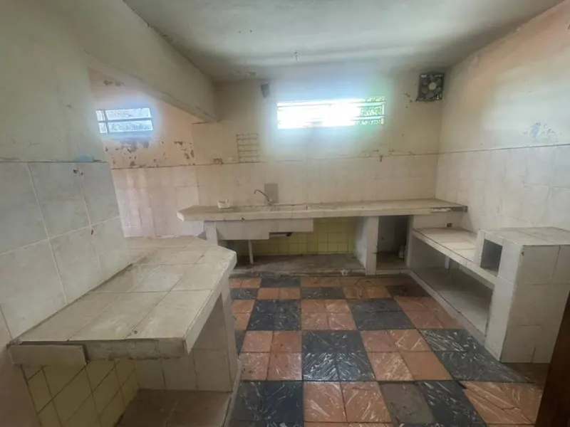 Terreno de 485 m² en venta en la Zona Este, Av. Virgen de Cotoca: foto 7 de 11