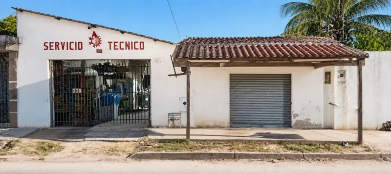Casa con uso comercial en venta sobre la Av. Virgen de Cotoca: foto 1 de 1