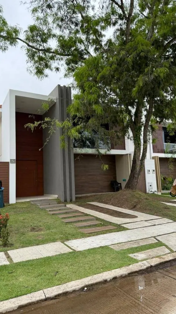 Casa de 3 dormitorios en alquiler en condominio Bosques de la Colina: foto 5 de 15