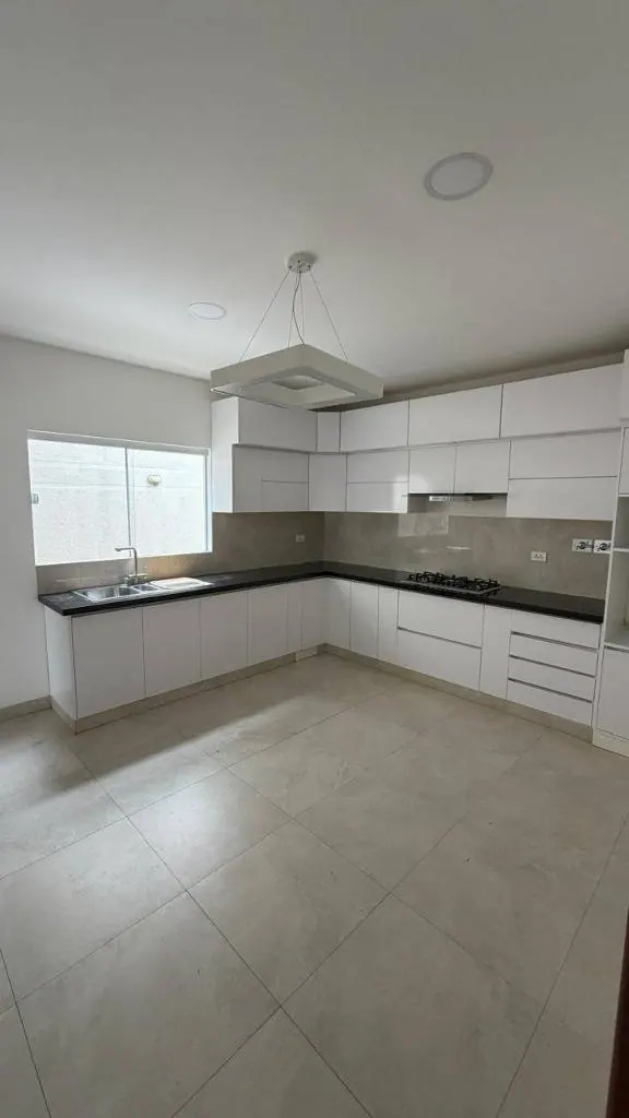 Casa de 3 dormitorios en alquiler en condominio Bosques de la Colina: foto 8 de 15