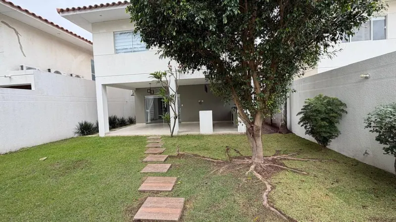 Casa de 3 dormitorios en alquiler en condominio Bosques de la Colina: foto 14 de 15