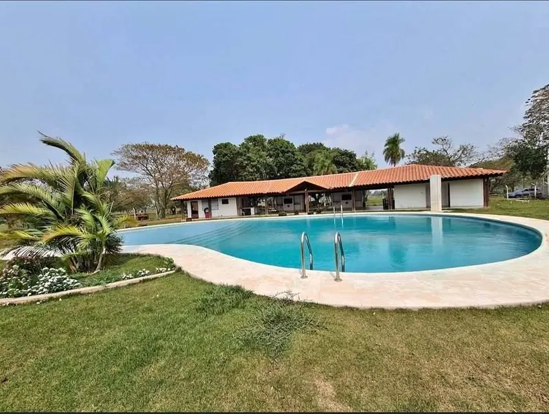 Terreno de 300 m² en venta en la urbanización Tierra Santa, Warnes: foto 2 de 4