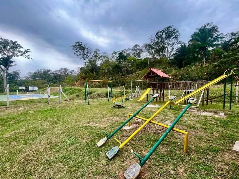 Terreno de 300 m² en venta en la urbanización Tierra Santa, Warnes: foto 4 de 4